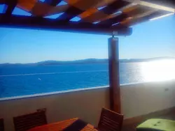 Bild zur gratis inserierten Ferienwohnung Penthouse mit Balkon für fünf Personen.