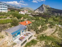 Bild zur gratis inserierten Ferienwohnung Ferienvilla Kalista mit Pool und tollem Ausblick.