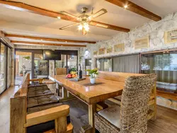 Bild zur gratis inserierten Ferienwohnung Villa mit vier Schlafzimmern und beheiztem Pool.