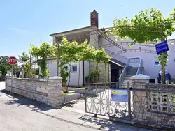 Bild zur gratis inserierten Ferienwohnung Geräumige Unterkunft in Punta Umag in Strandnähe..