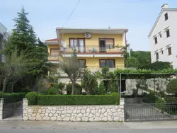 Bild zur gratis inserierten Ferienwohnung Appartement in Dramalj mit Terrasse.