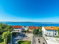 Bild zur gratis inserierten Ferienwohnung Wohnung in Dramalj und Meerblick.