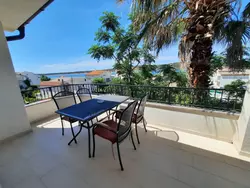 Bild zur gratis inserierten Ferienwohnung Appartement in Barbat mit Großer Terrasse.