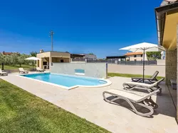 Ferienhaus Ferienvilla "Markulin" in Općina Ližnjan - 8 Personen, Hund nicht erlaubt