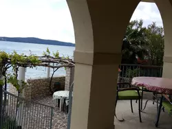 Bild zur gratis inserierten Ferienwohnung Geräumiges Ferienwohnung im Erdgeschoss mit zwei Schlafzimmern für sechs Person.