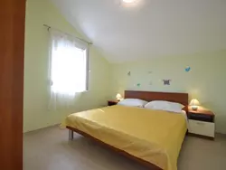 Bild zur gratis inserierten Ferienwohnung Wohnung mit Balkon.