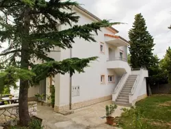 Bild zur gratis inserierten Ferienwohnung in Dramalj mit Terrasse.