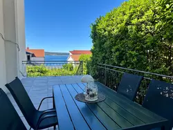 Bild zur gratis inserierten Ferienwohnung Wohnung in Dramalj mit Garten, Terrasse und Grill.