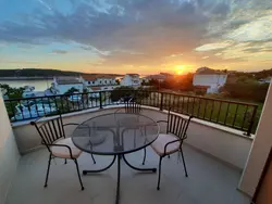 Bild zur gratis inserierten Ferienwohnung Tolle Wohnung Amphora mit möbliertem Balkon.