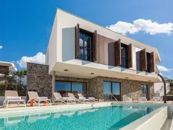 Bild zur gratis inserierten Ferienwohnung Villa Aurora für 10 Personen in Priosten.