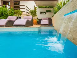 Bild zur gratis inserierten Ferienwohnung Villa Nia für 12 Personen mit privatem beheiztem Pool.