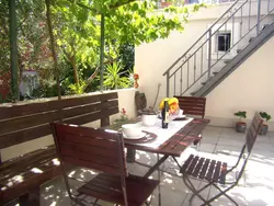 Bild zur gratis inserierten Ferienwohnung "Lavanda" mit Terrasse.