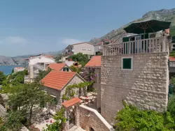 Bild zur gratis inserierten Ferienwohnung Gemütliche Wohnung in Omiš mit Privatem Balkon.