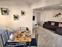 Bild zur gratis inserierten Ferienwohnung Superior Ein-Schlafzimmer-Wohnung DaMa.