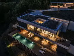 Bild zur gratis inserierten Ferienwohnung Ferienvilla MIstra mit privatem Pool.