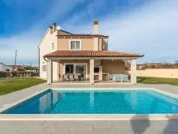 Bild zur gratis inserierten Ferienwohnung Villa Magica.