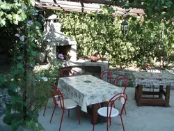 Bild zur gratis inserierten Ferienwohnung mit Terrasse.