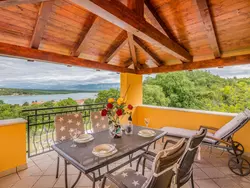 Bild zur gratis inserierten Ferienwohnung Appartement in Soline mit Großer Terrasse.