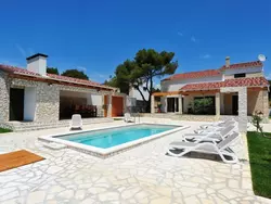 Bild zur gratis inserierten Ferienwohnung Villa Ohoho in Sibenik.