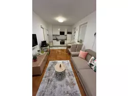 Bild zur gratis inserierten Ferienwohnung "Adele A1 erste Katze".