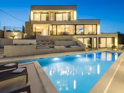 Bild zur gratis inserierten Ferienwohnung Mar Escape Villa mit Pool und Meerblick Kroatien.