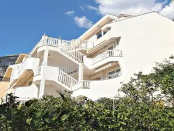 Bild zur gratis inserierten Ferienwohnung mit Balkon in Strandnähe.