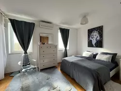 Bild zur gratis inserierten Ferienwohnung Appartement mit Terrasse.