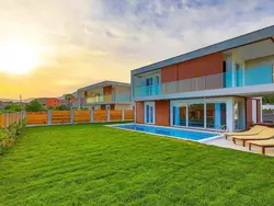 Bild zur gratis inserierten Ferienwohnung Luxuriöse Villa Sophia mit Pool.