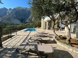 Bild zur gratis inserierten Ferienwohnung Villa Olivia mit Pool - Spielplatz - Meerblick.