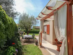 Bild zur gratis inserierten Ferienwohnung "Timea 2" mit Terrasse.