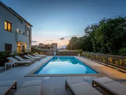 Bild zur gratis inserierten Ferienwohnung Schönes Appartement Mala 4 mit Pool.