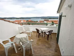 Bild zur gratis inserierten Ferienwohnung Studio "Blažević 03" direkt am Strand.