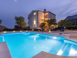 Bild zur gratis inserierten Ferienwohnung Villa Melki mit großem Privatpool.