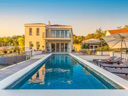 Bild zur gratis inserierten Ferienwohnung in Dugopolje mit Privatem Pool.