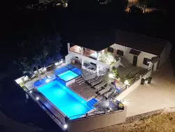 Bild zur gratis inserierten Ferienwohnung Stipanovi Dvori mit Bergblick.