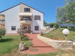 Bild zur gratis inserierten Ferienwohnung Wohnung "Nadja" mit Blick auf das Wasser.