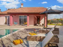 Bild zur gratis inserierten Ferienwohnung Erholsamer Traumurlaub für bis zu 6 Personen.