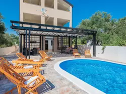 Bild zur gratis inserierten Ferienwohnung Villa Marin für 16 Personen in Sveti Petar na Moru.