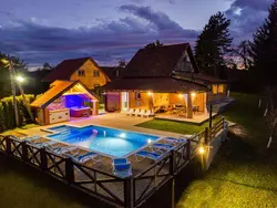 Bild zur gratis inserierten Ferienwohnung Mala vila Rebeka -großer SwimmingPool.