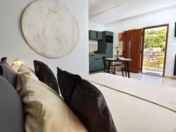 Bild zur gratis inserierten Ferienwohnung Kleines Steinhaus in einem ruhigen Ort auf der Insel Solta.