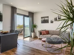 Bild zur gratis inserierten Ferienwohnung Charmante Ferienwohnung mit Balkon.