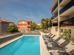 Bild zur gratis inserierten Ferienwohnung Modernes Apartment in Crikvenica mit Gemeinschaftspool.