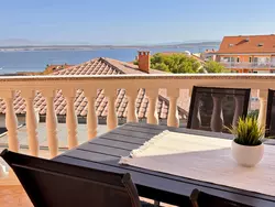 Bild zur gratis inserierten Ferienwohnung Wohnung "Vila Marija" mit Gemeinschaftspool.