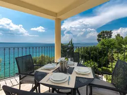 Bild zur gratis inserierten Ferienwohnung für vier Personen mit Balkon.