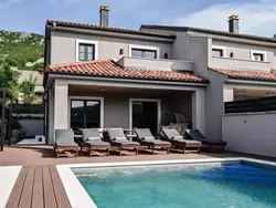 Bild zur gratis inserierten Ferienwohnung Villa George.