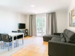 Bild zur gratis inserierten Ferienwohnung Wohnung "Pinia 1" mit Balkon.