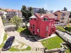 Bild zur gratis inserierten Ferienwohnung Wohnung mit Balkon, tolle Lage.