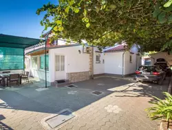 Bild zur gratis inserierten Ferienwohnung "Kiwi" mit Whirlpool.