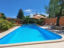 Bild zur gratis inserierten Ferienwohnung Urlaub mit Kindern-Ferienwohnung mit Pool.