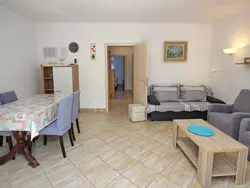 Bild zur gratis inserierten Ferienwohnung Charmante Wohnung in Baška mit Eigener Terrasse.